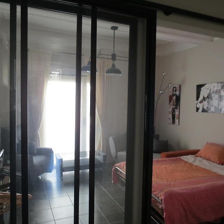 Appartement Avec Jardin Privatif Fréjus Exterior photo